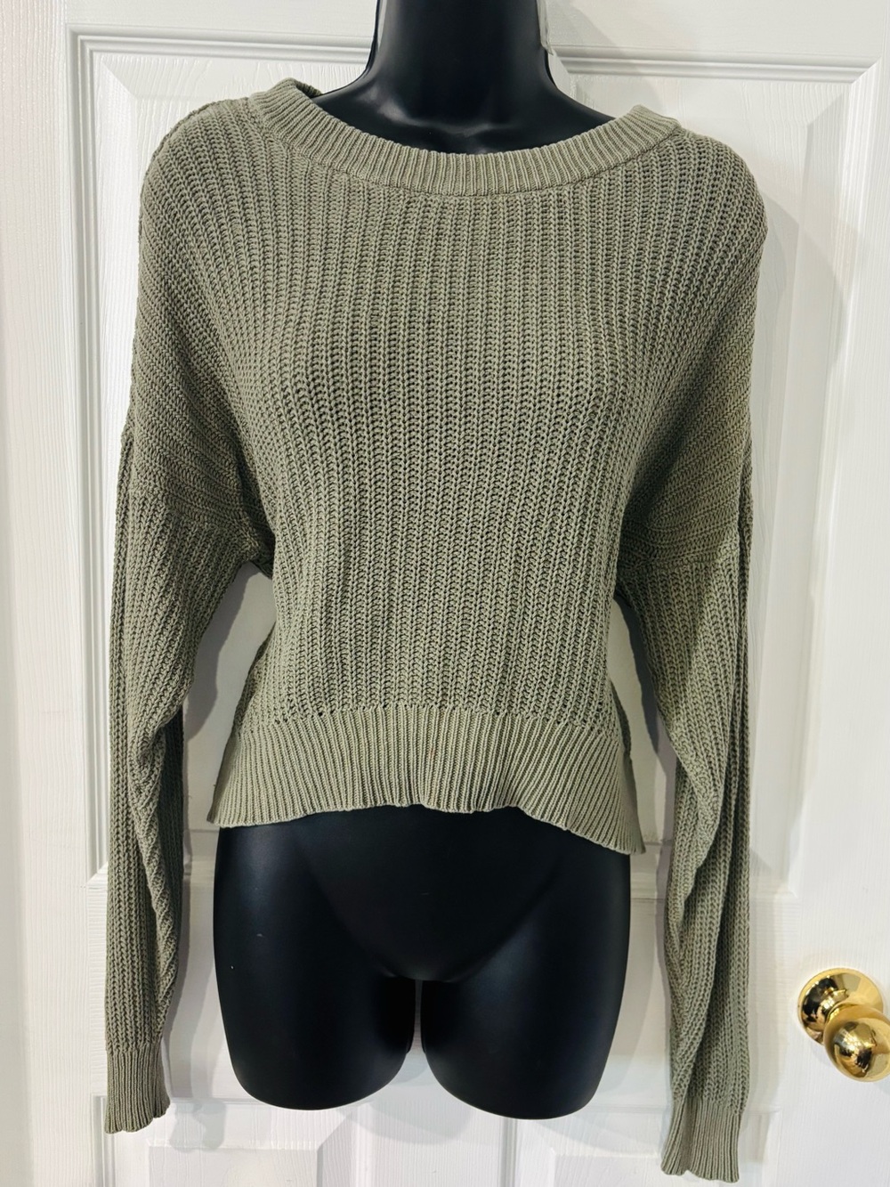 2/$20 Aeropostale Olive Crewneck Ribbed Knit Sweater